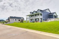 Cozy Kalispell Vacation Rental - Glacier National Park, many activities Отели в г. 