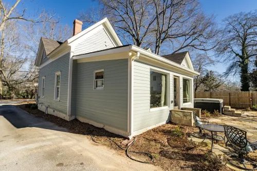 Private Pool & Hot-tub! Walk Downtown; Large Porch; King Beds; Spacious