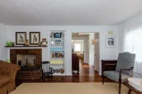 Great Family Home near Beaches and Marina! - Homestays