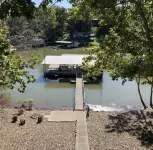 BIG ISLAND TIME Lakefront Family Vacation Home-4 Bd-3.5 Bth-Sleeps15-Cove-Dock