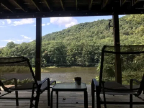 River Watch- Riverfront House on the  Cheat River WaterTrail