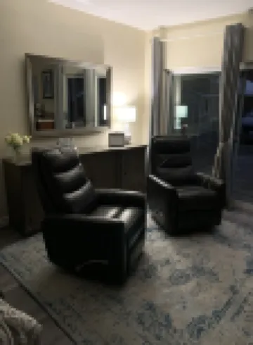 Private Detached King Bed Guest House