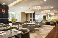 洛杉磯格倫代爾希爾頓安泊酒店 - 早餐