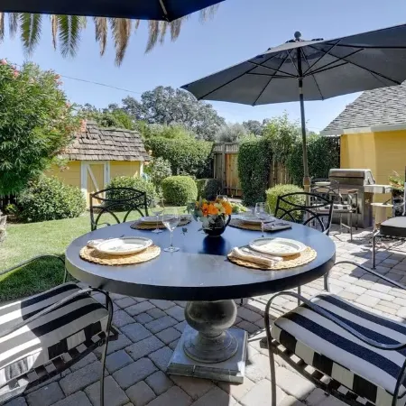 Sonoma Sunshine, by Vinifera Homes