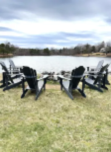 4BR Lakefront, Family friendly, Private Beach near Camelback Kalahari Golf Parks