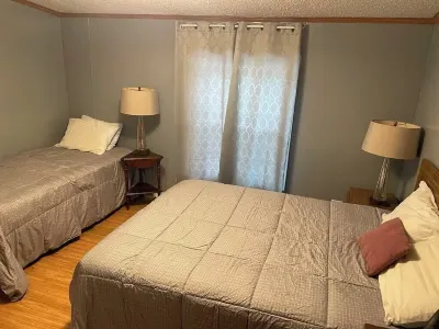 Play and Stay on Put in Bay!