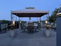 “Peaceful Retreat MTL Hotels in Monroe County