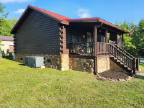 Bear Claw Cove #2 Pet Friendly/HotTub/ Bicycles/Kayaks