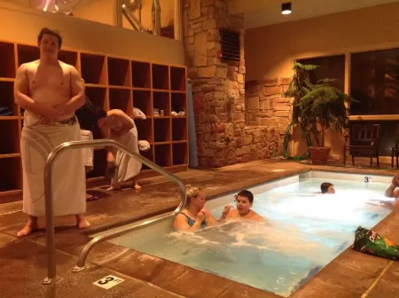 Brian head Studio in 3.5 star Cedar Breaks Lodge - Sleeps 4