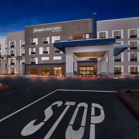 Hampton Inn & Suites by Hilton Corona