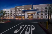 Hampton Inn & Suites by Hilton Corona - 2-Star