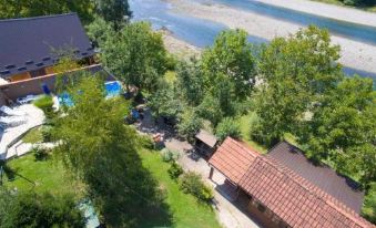 Negde na Drini 1 -with Pool
