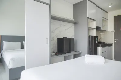 Cozy and Well Designed Studio Serpong Garden Apartment by Travelio Hotels near PMC Telaga Mekarwangi