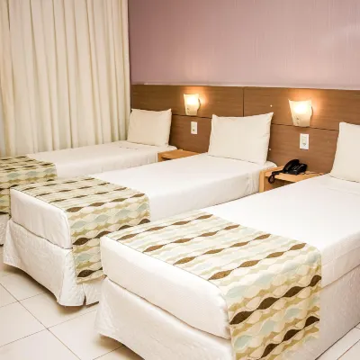 Stop Way Hotel São Luís Hoteles cerca de Palacio del León