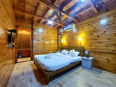 The Empyrean Hotels near Rock Garden