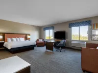 伍德沃德歡朋套房酒店 伍德沃德縣酒店