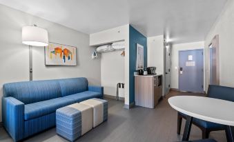 Holiday Inn Express & Suites West Point-Fort Montgomery