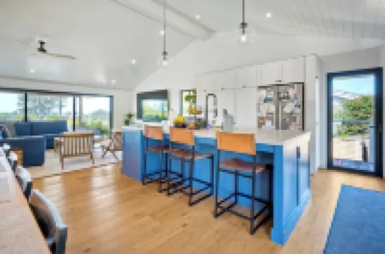 Leucadia beach house; pool, ocean view & walkable