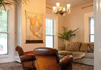 Beautiful 2-bedroom apartment in  Providence's historic Federal Hill