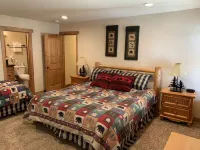 Year round fun luxury location steps to Village, close to all outdoor activities