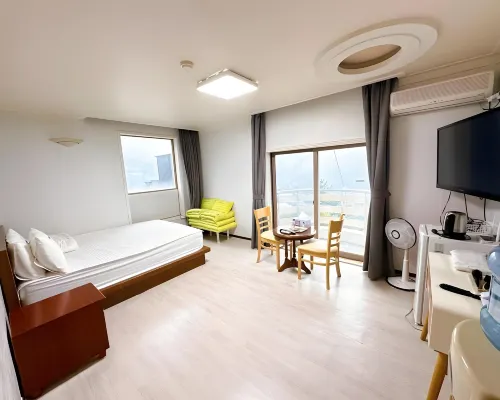 Ulsan Yeongnam Alps Sandia Oncheon Hotel in zona Dolmen di Eonyang