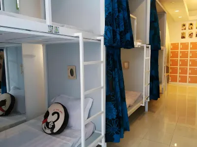 Butik Capsule Hostel Hotel a Rampal Celaket