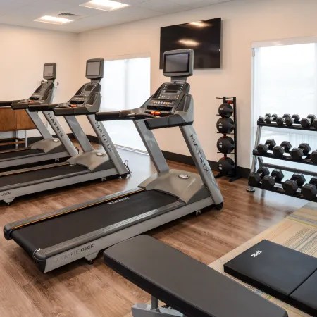 Holiday Inn Express & Suites ST. PETERSBURG - MADEIRA BEACH by IHG