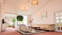 Hotel Palm Beach Hotel a Ōshima