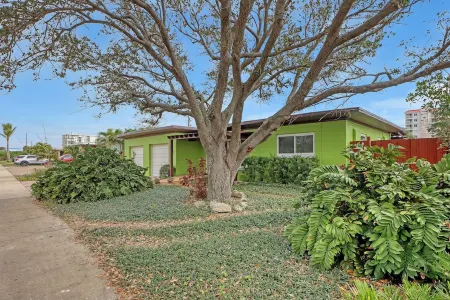 New Listing!! Steps to the Beach, Swim Spa, Amenities Galore!!