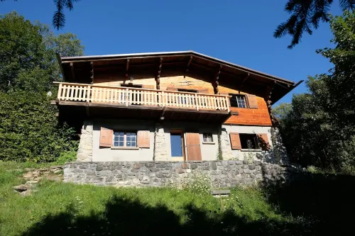 Chalet between authenticity and modernity with panoramic views of Mont Blanc