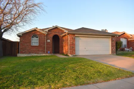 Modern 3 Bdr home! Near everything! Отели в г. Литл-Элм