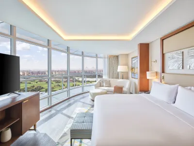 Hilton Cairo Nile Maadi Hotels in Kairo