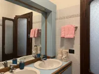 Energetic apartment Walking distance to downtown Mantua and convenient to services Museo di Palazzo Ducale附近的飯店