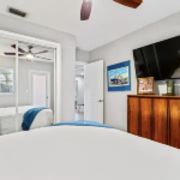 Wilton Manors 2Br Charm! Walk to the Drive