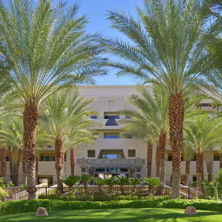 Hilton Vacation Club Cancun Resort Las Vegas Отели рядом с достопримечательностью «Амфитеатр Хендерсона»