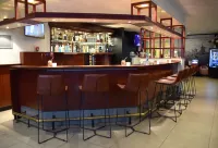 Bastion Hotel Rotterdam Zuid - Quầy Bar