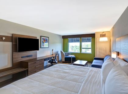 Holiday Inn Express Boston