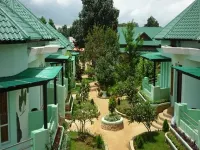 Hsaung Thazin Hotel Nay Pyi Taw Hôtels à : 