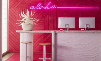 Shoreline Hotel Waikiki