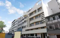 Hotel Rose Lodge Hotels near Uttaradi Mutt