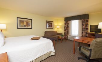 Hampton Inn Macomb