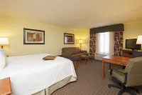Hampton Inn Macomb Hotel in zona Greenhouse