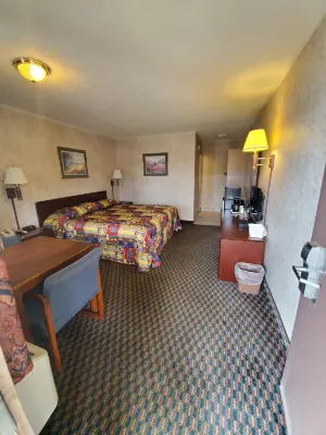 Richmond Inn and Suites Hotels in Richmond