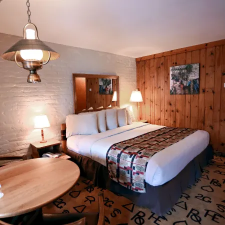 Dude Rancher Lodge