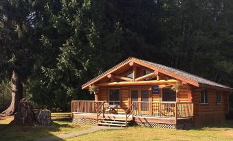 Sointula Lodge