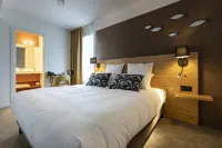 Hôtel Le 25 Hôtels à : Lège-Cap-Ferret