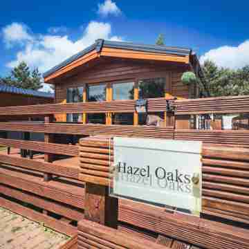 Hazel Oaks, Beautiful Lodge with Hot Tub - Sleeps 6 - Felmoor Park Hotel Exterior