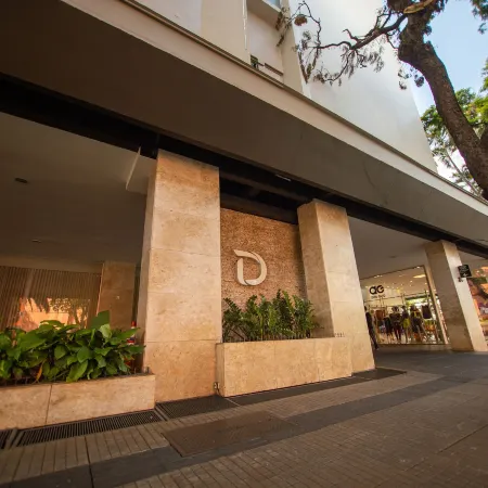 Hotel Deville Prime Maringá
