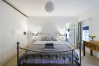 The Willows House & Studios