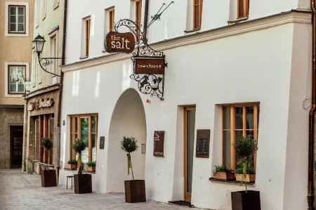 The Salt Townhouse Отели в г. Гемайнде Бад-Фигаун
